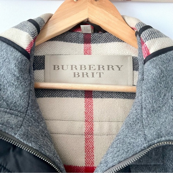 BURBERRY BRIT | Finsdale Gray Wool Duffle Coat with Toggle Closures Size US 2 - Picture 6 of 11